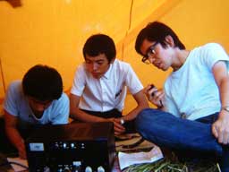 �R���e�X�g��M�T