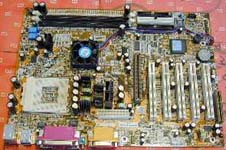 �}�U�[�{�[�h FIC AD-11